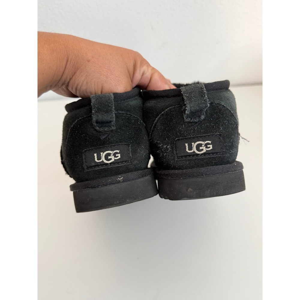UGG Classic Ultra Mini Black Suede Ankle Boots 1116109 Girls Size 4 - Picture 3 of 8